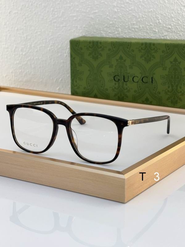 Gucci Sunglasses 673